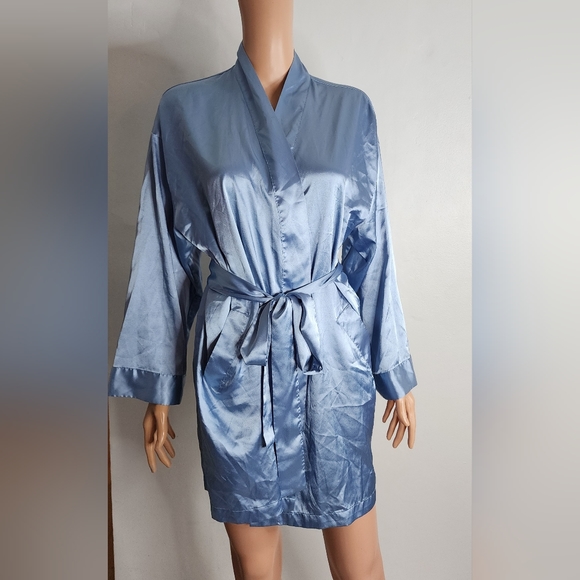 Victoria's Secret light blue Robe one size - Picture 1 of 14